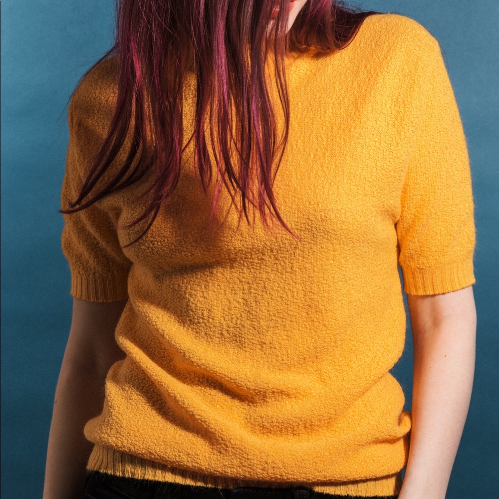 Short Sleeve Sweater